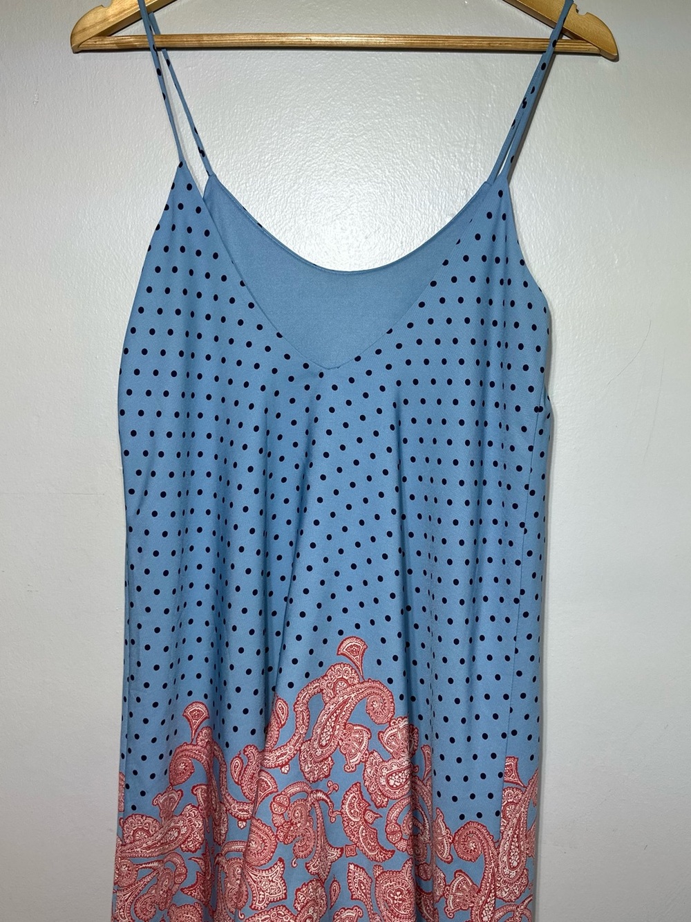 Everleigh Blue Polka Dot Satin Dress with Pink Paisley Hem women’s size Small - Picture 3 of 6